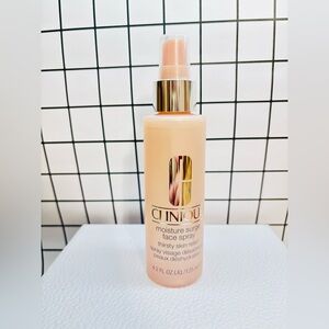 🆕 Clinique Moisture Surge Face Hydration Spray
